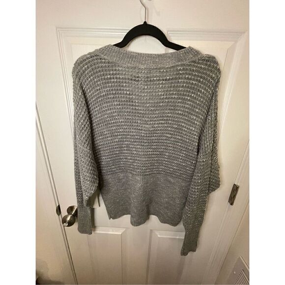 Leith women’s long sleeve sweater size large grey castle rock NWT - Picture 2 of 7